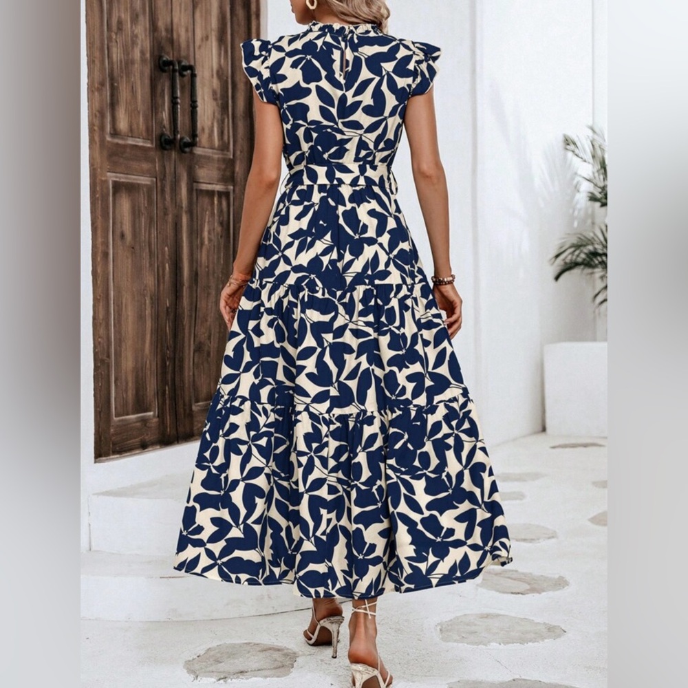 EUC Elegant Navy and Cream Floral Dress - Picture 5 of 6